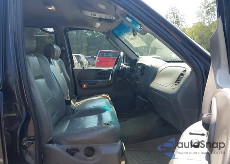 2002 Ford F-150 Lariat/Xlt из США, поврежденный, VIN 1FTRW08L62KE40056